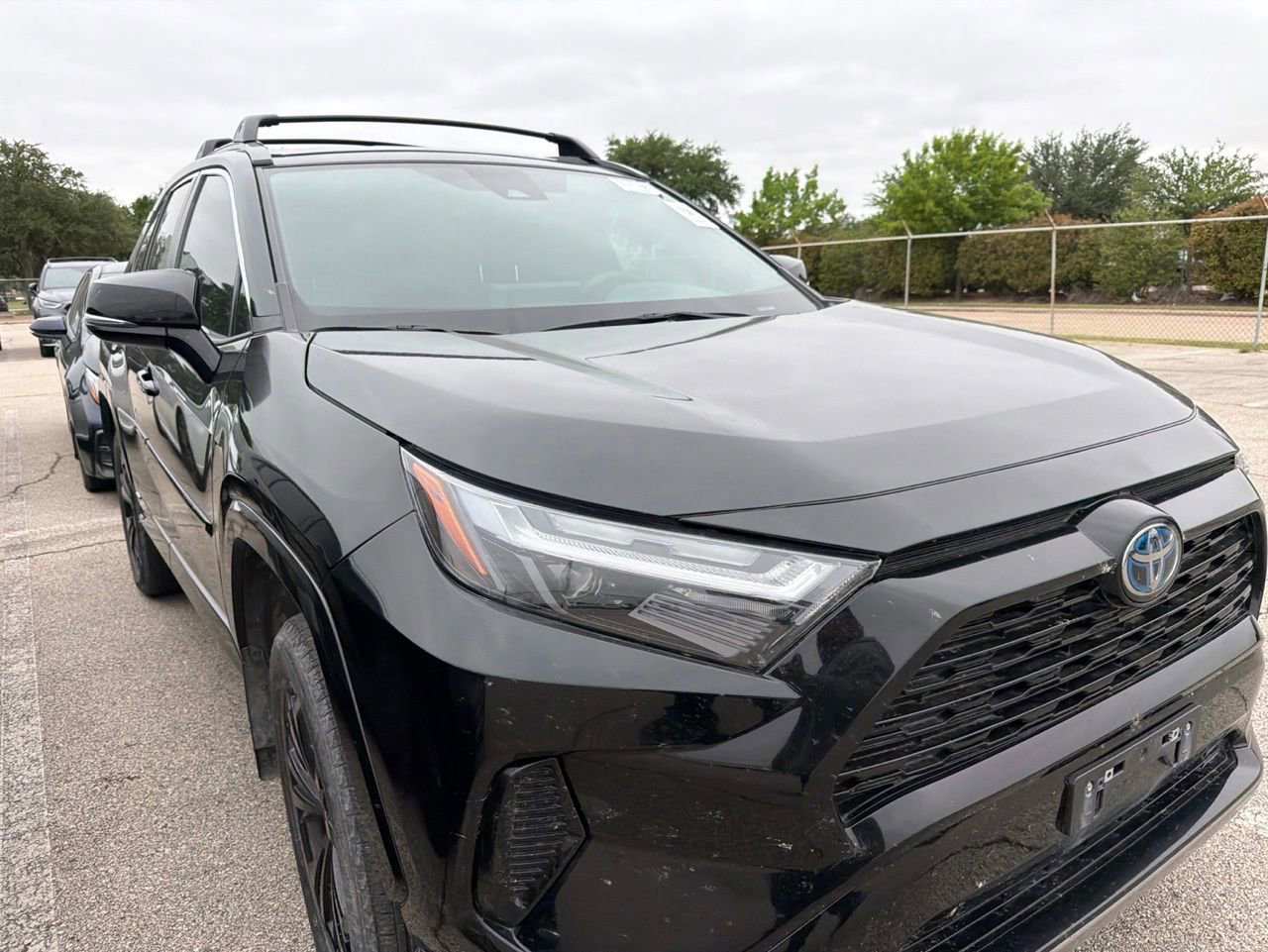 Used 2024 Toyota RAV4 SE AWD/4WD image 3