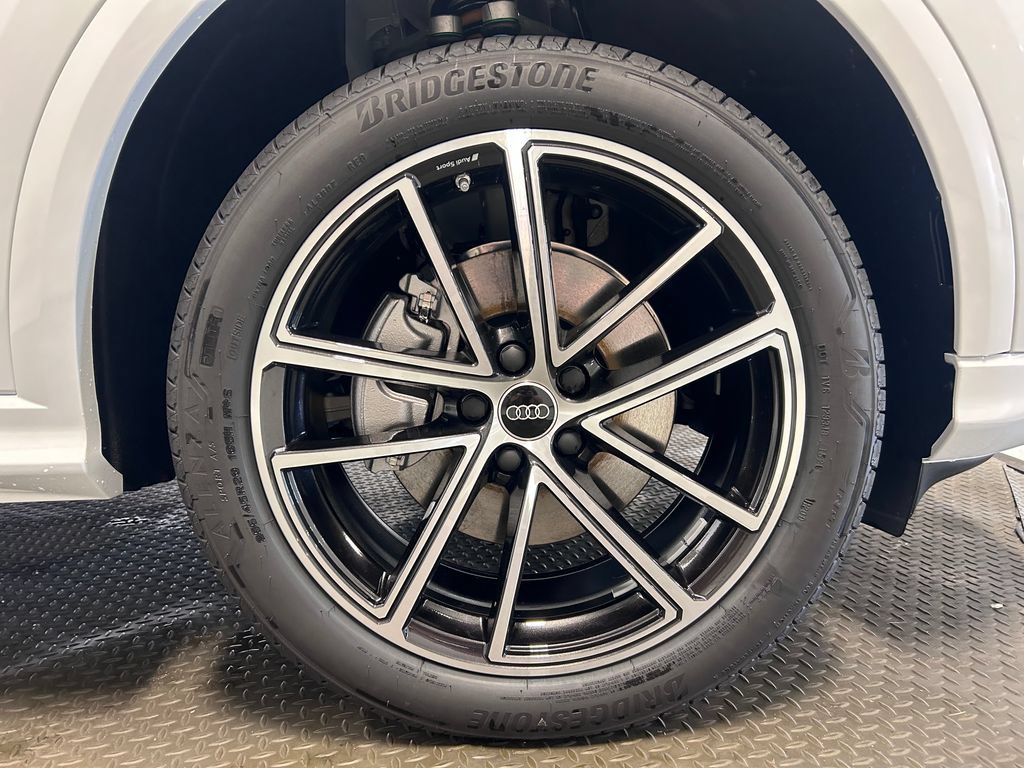 New 2026 Audi Q5 Premium Plus AWD/4WD image 30
