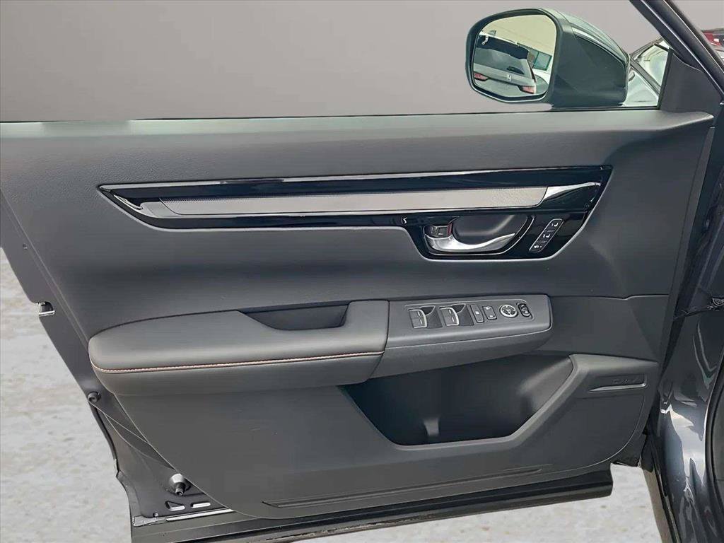 Used 2023 Honda CR-V Sport Touring image 14