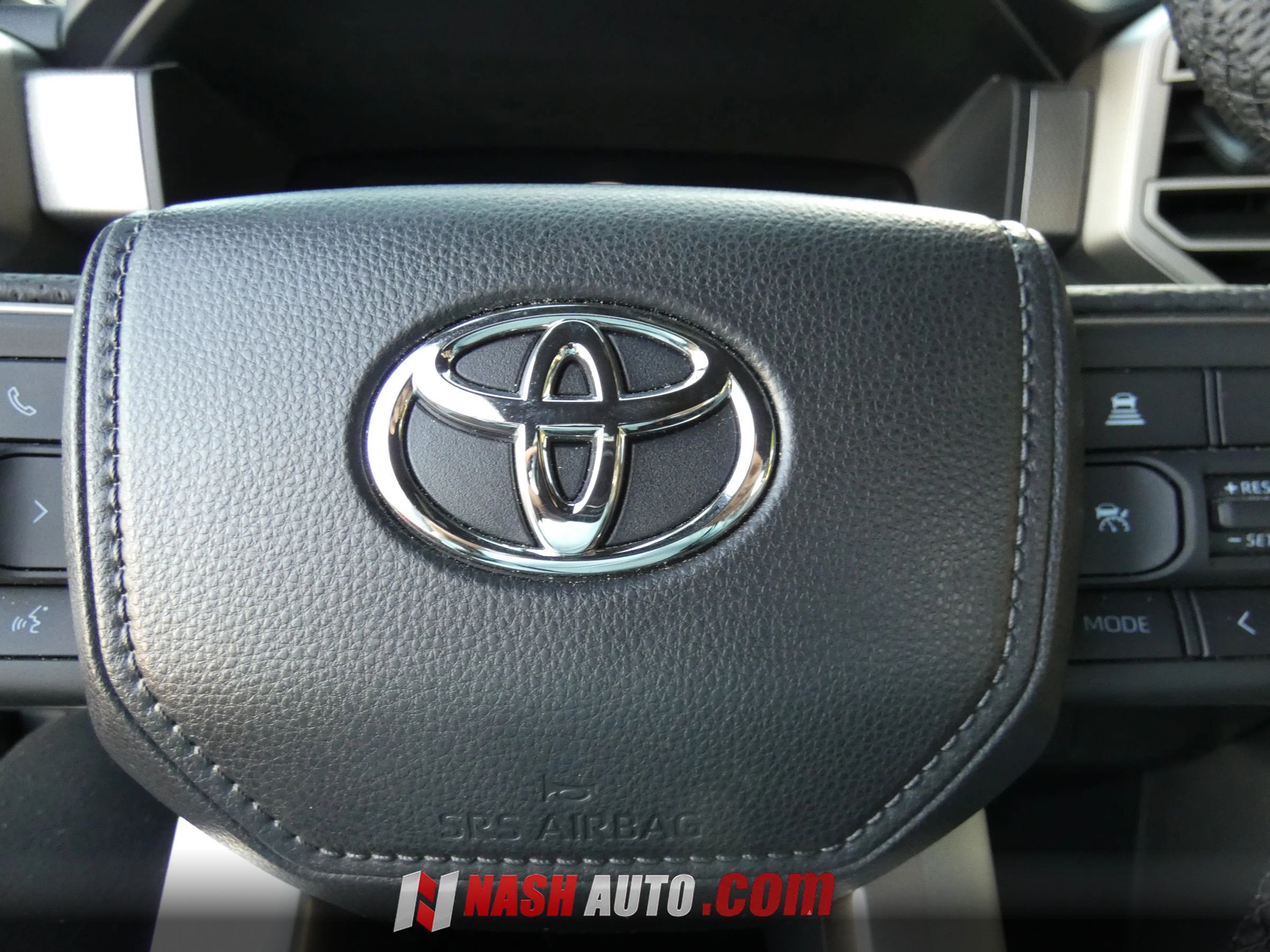 Used 2026 Toyota Tundra Limited AWD/4WD image 69