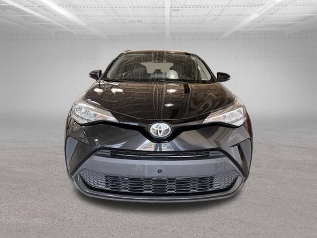 Used 2020 Toyota C-HR LE FWD image 2
