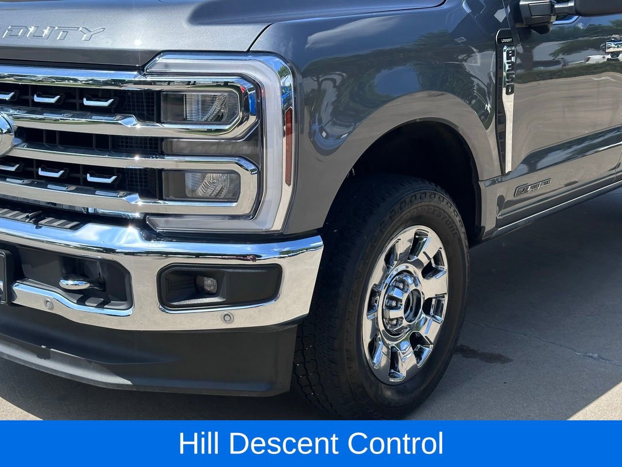 Used 2024 Ford F350 Lariat w/ Lariat Ultimate Package AWD/4WD image 9