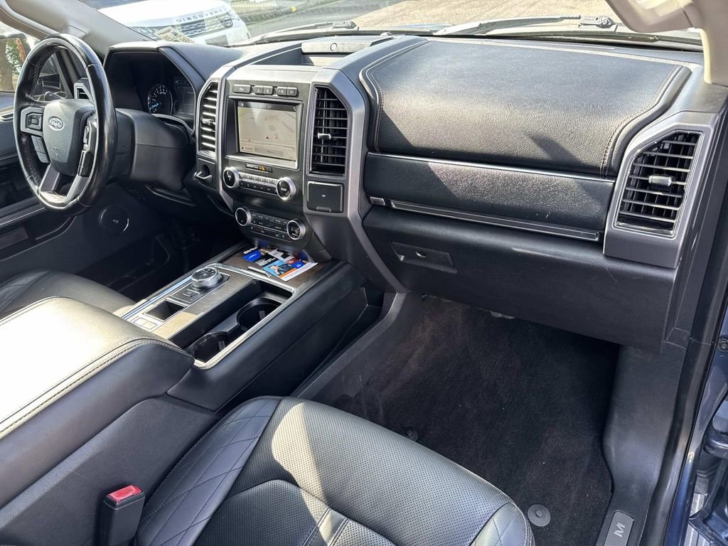 Used 2019 Ford Expedition Max Platinum image 14