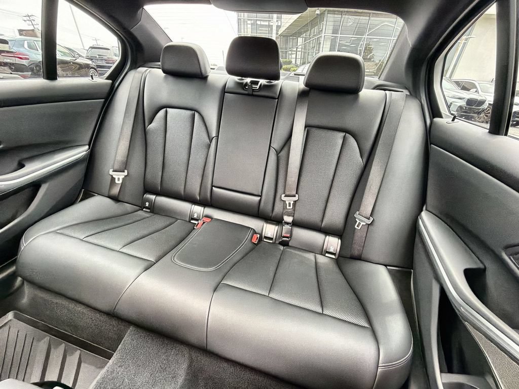 Used 2025 BMW M340i xDrive w/ Premium Package AWD/4WD image 21
