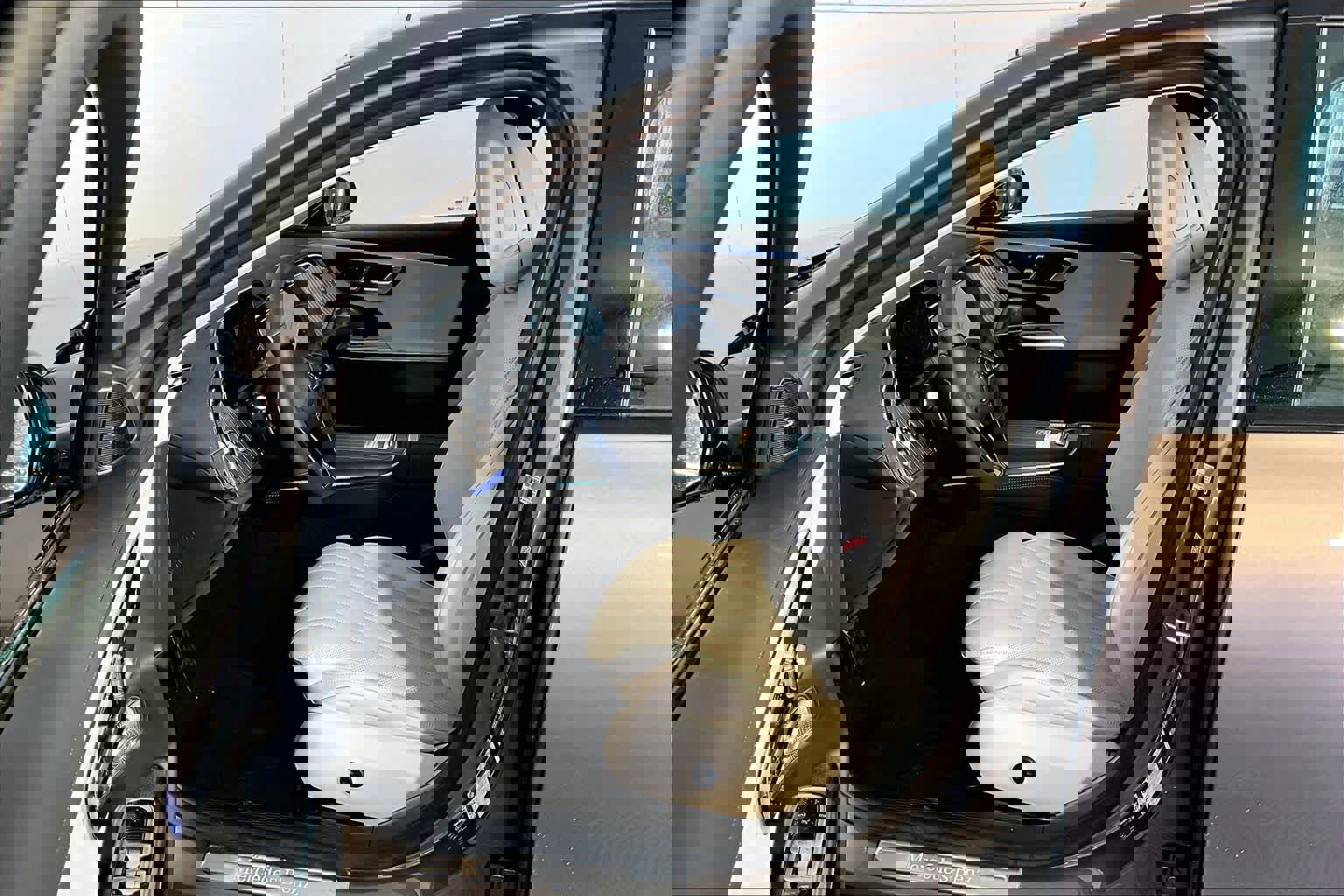 New 2026 Mercedes-Benz E 450 4MATIC Sedan image 13