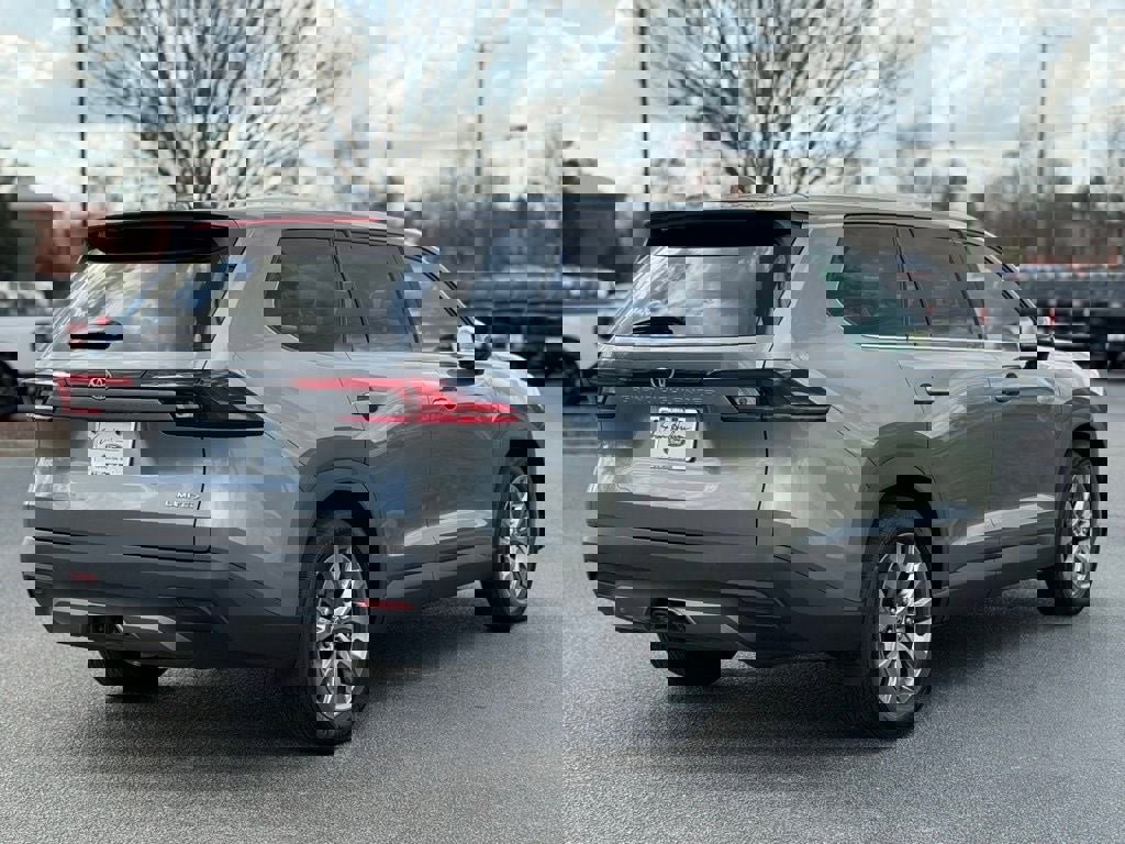 Used 2025 Toyota Grand Highlander Limited image 9