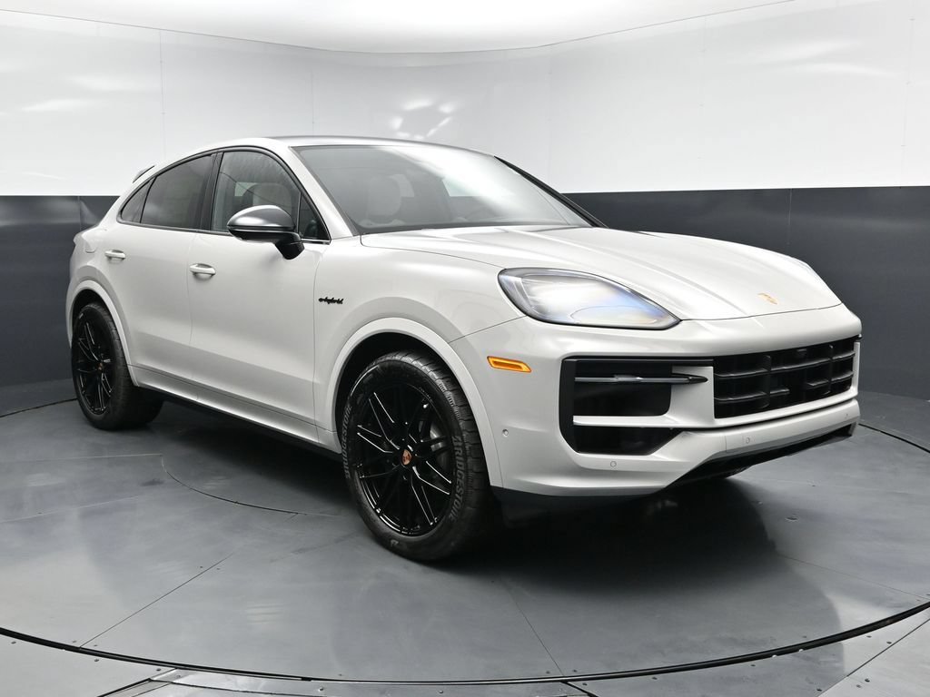 New 2026 Porsche Cayenne E-Hybrid Coupe AWD/4WD image 13