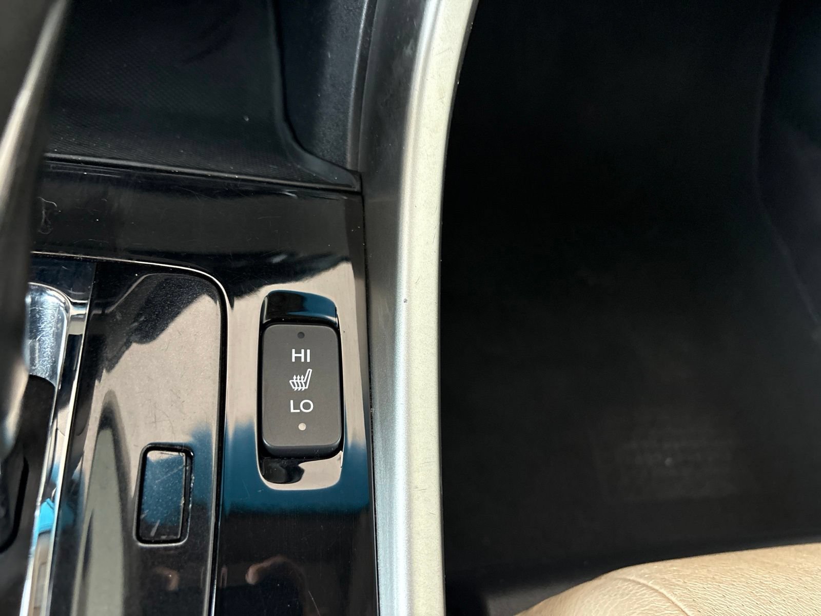 Used 2017 Honda Accord EX-L image 27