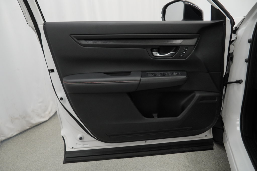 Used 2025 Honda CR-V Sport-L image 38