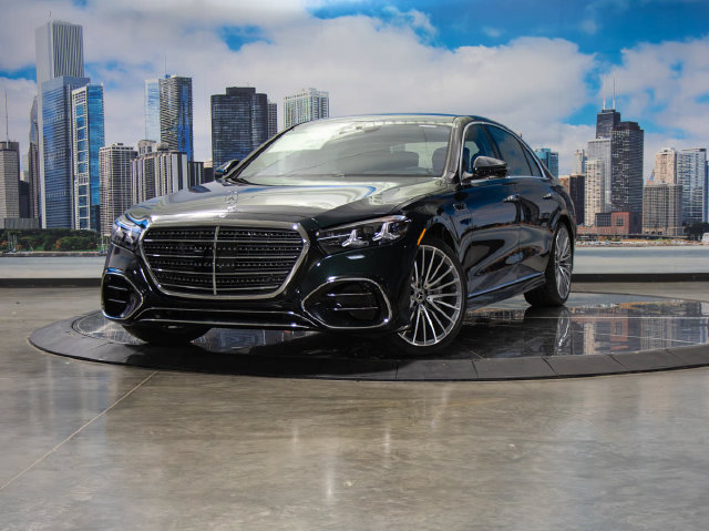 New 2027 Mercedes-Benz S 580 4MATIC Sedan image 2