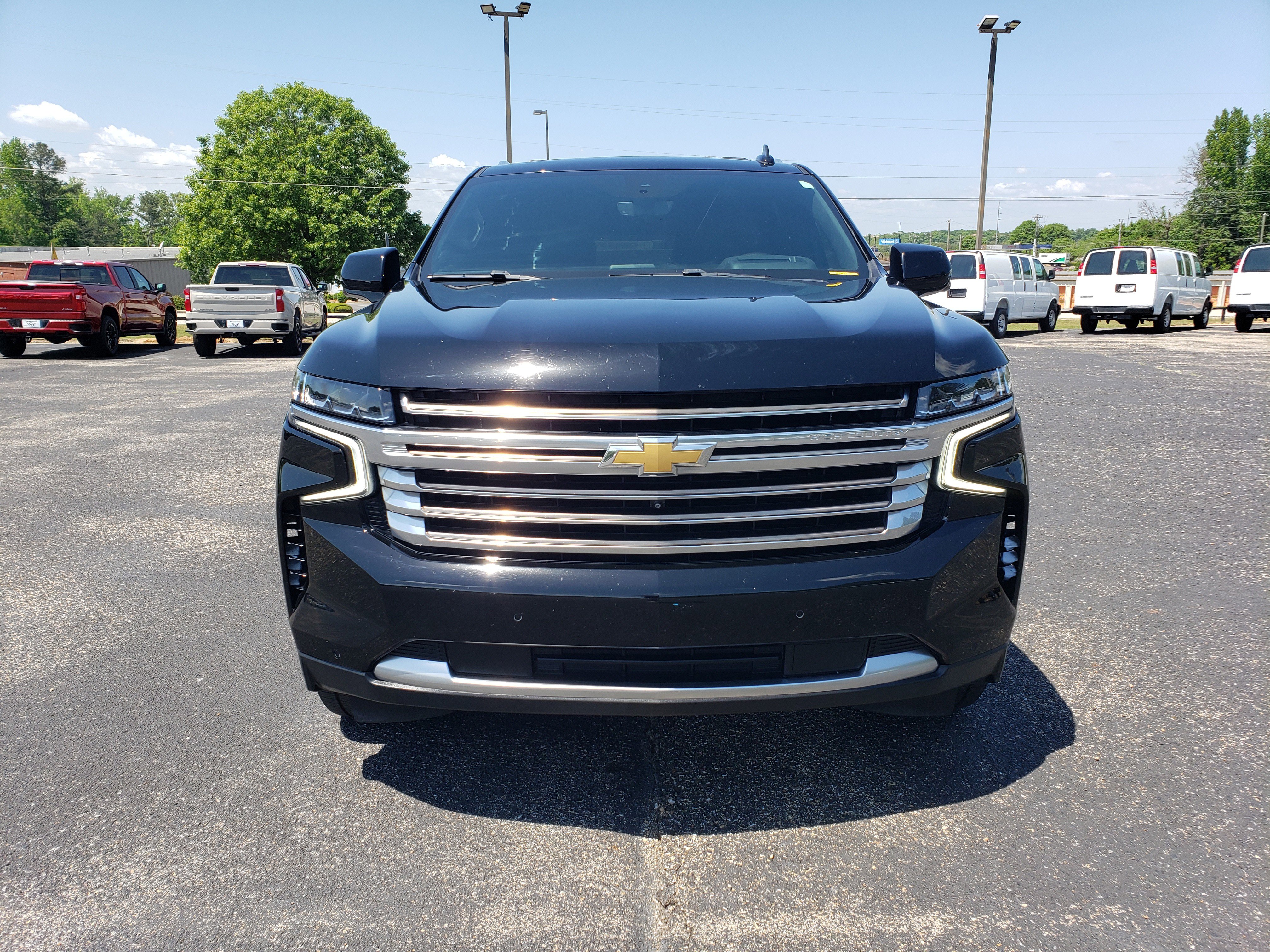 Used 2021 Chevrolet Suburban High Country image 7
