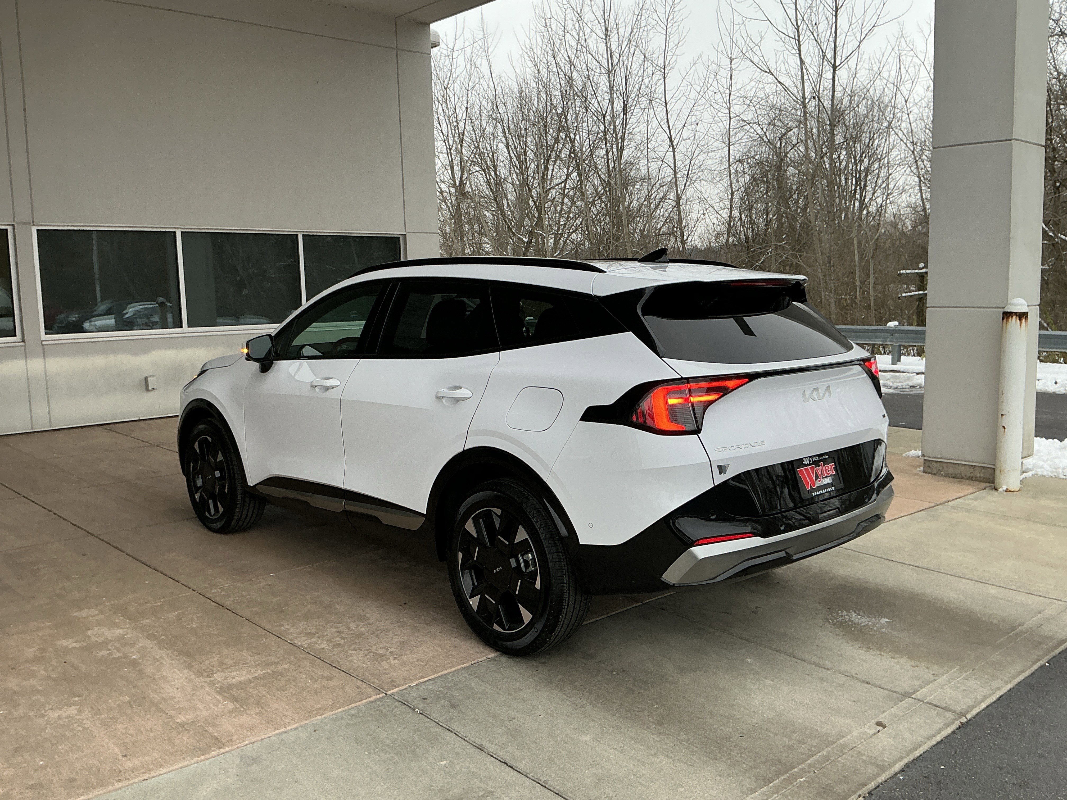 Used 2026 Kia Sportage SX image 20
