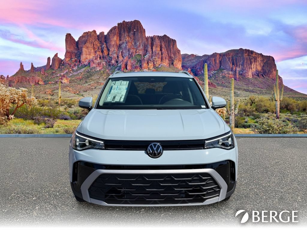 New 2026 Volkswagen Taos SE FWD image 6