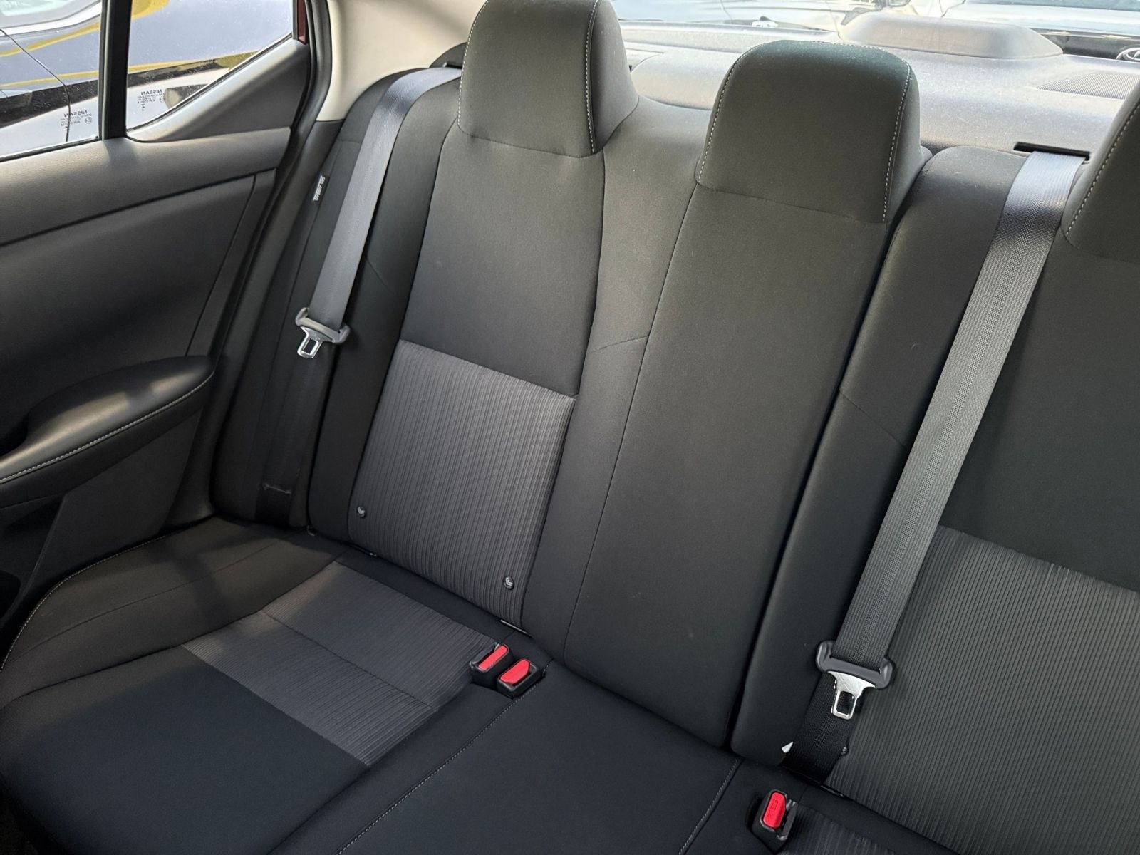 Used 2025 Nissan Sentra SV image 39