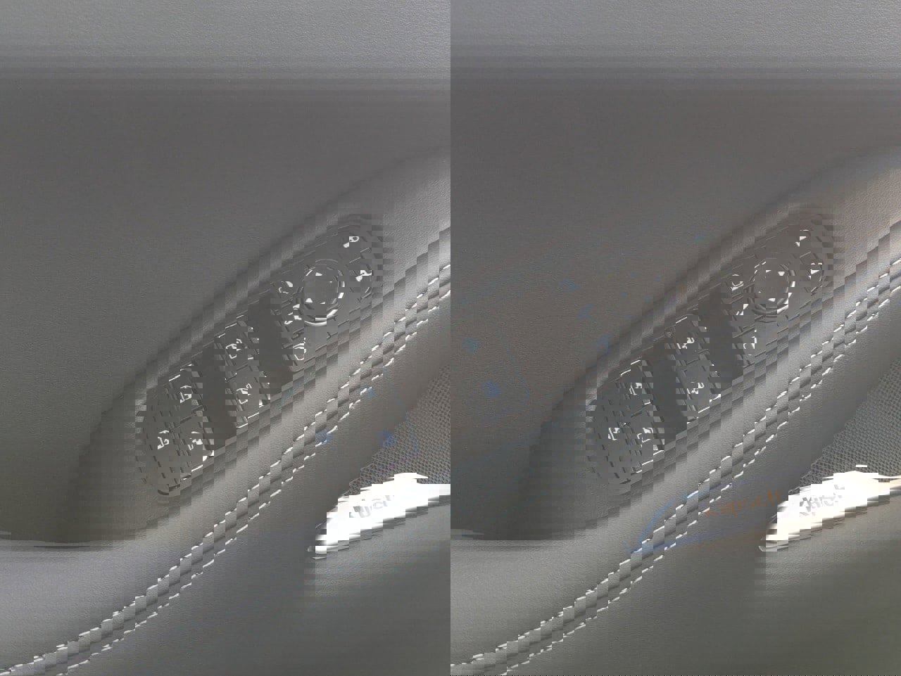 New 2026 INFINITI QX60 Luxe w/ Cargo Package image 15