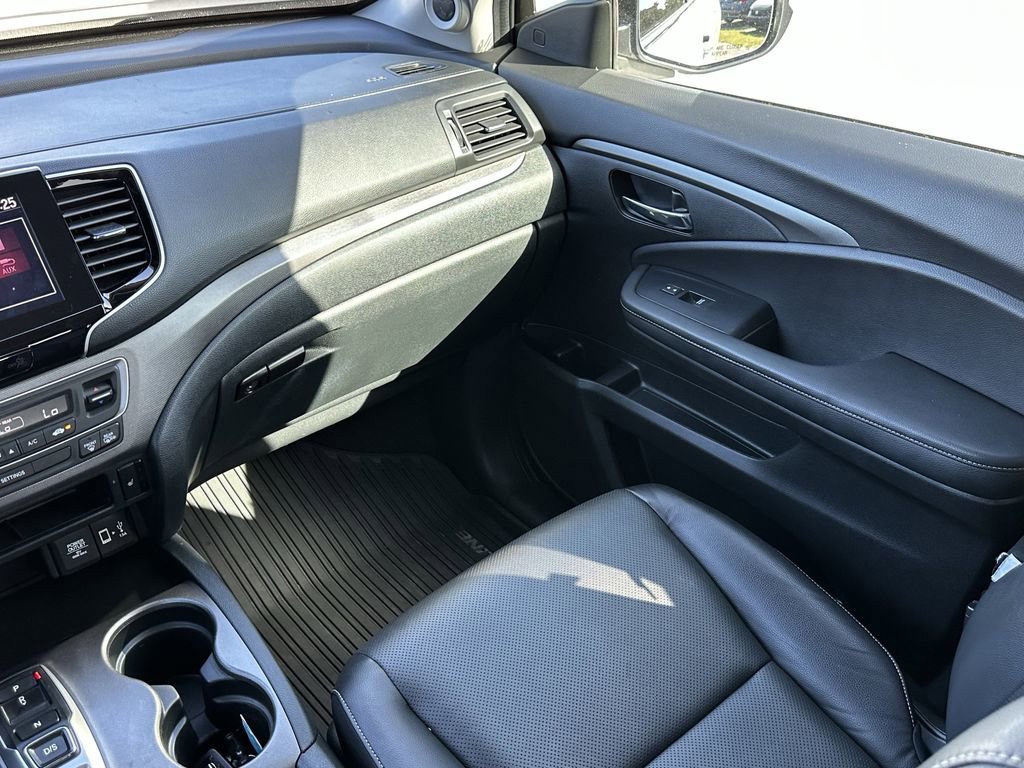 Used 2023 Honda Ridgeline RTL image 16