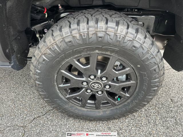 New 2026 Toyota 4Runner SR5 RWD image 9