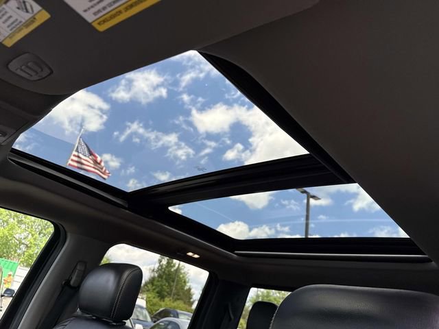 Used 2019 Ford F150 Lariat w/ Equipment Group 502A Luxury image 16