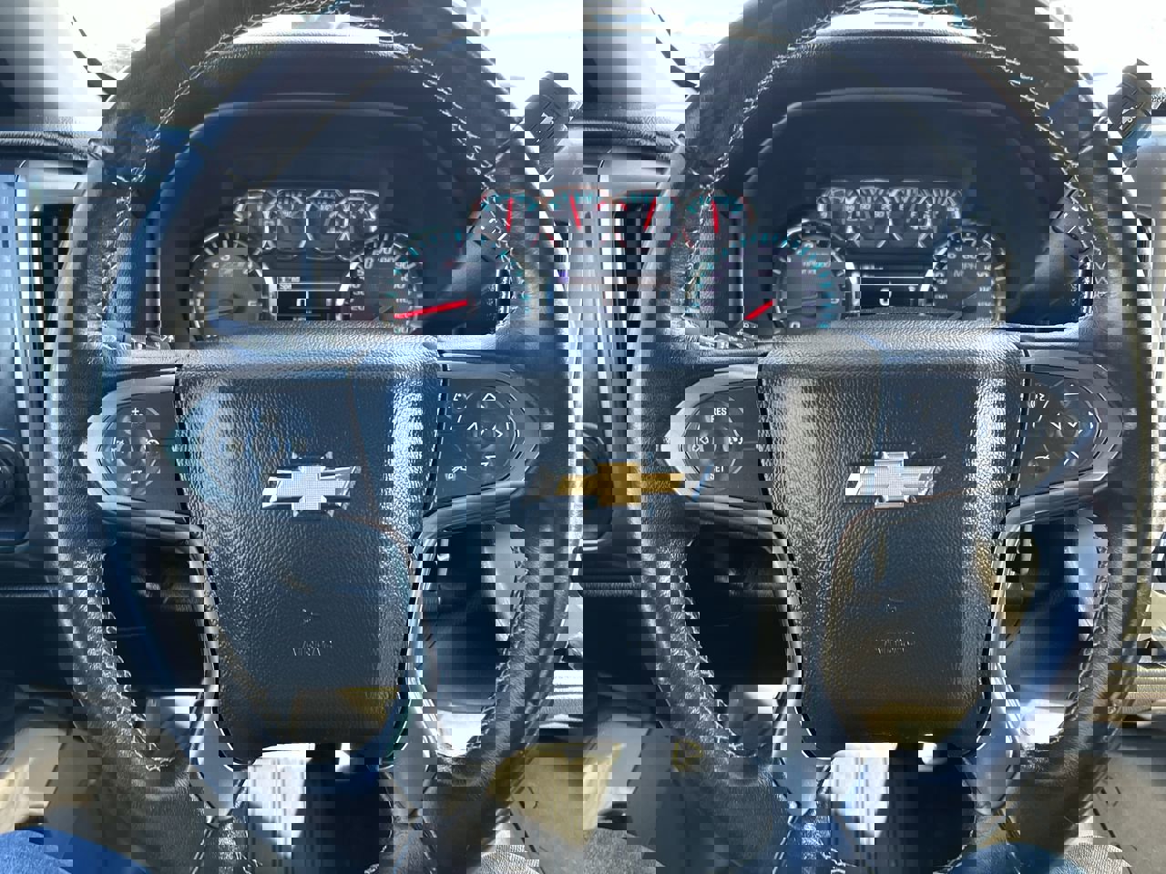 Used 2018 Chevrolet Silverado 1500 LT w/ All Star Edition image 26