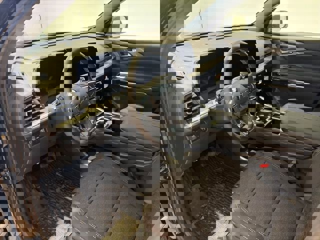 New 2026 Chevrolet Traverse LT w/ Midnight/Sport Edition image 8