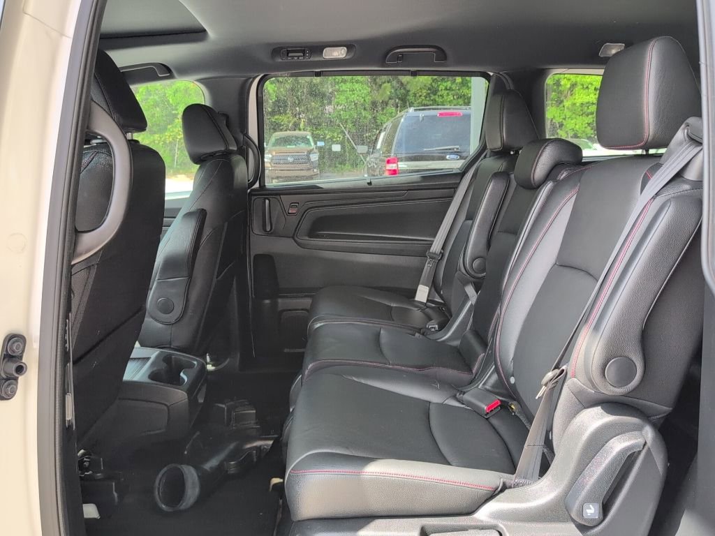 Used 2023 Honda Odyssey Sport image 6