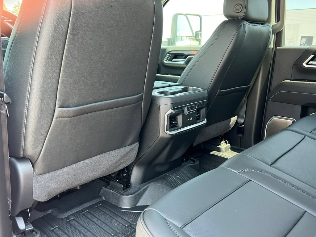 New 2026 GMC Sierra 2500 Denali w/ Denali Reserve Package AWD/4WD image 49