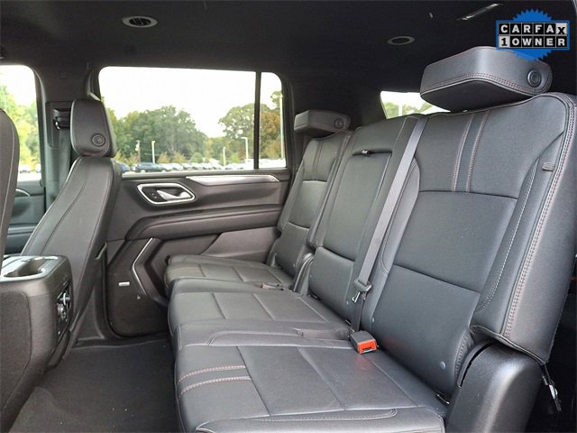 Used 2024 Chevrolet Suburban RST image 10