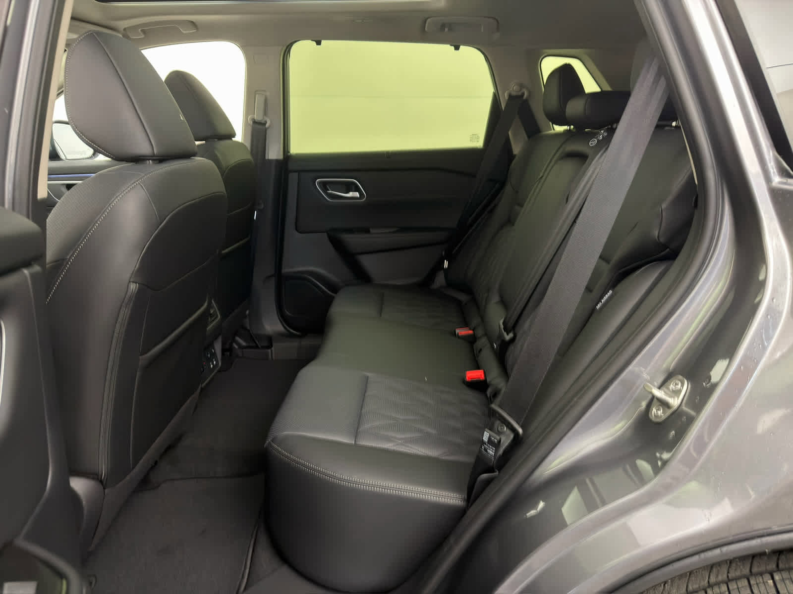 New 2026 Nissan Rogue Platinum w/ Platinum Premium Package image 16