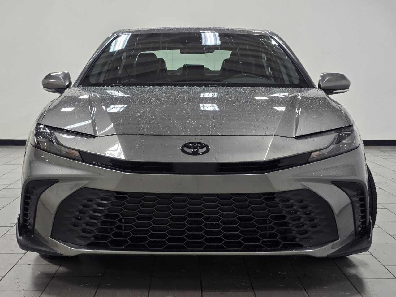 New 2026 Toyota Camry Hybrid image 10