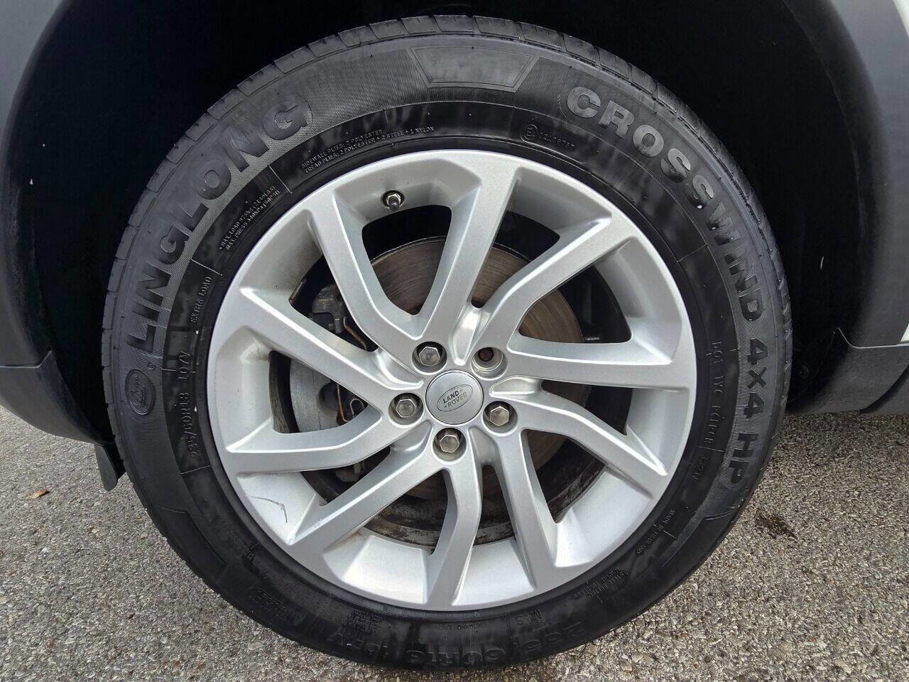 Used 2019 Land Rover Discovery Sport HSE image 34