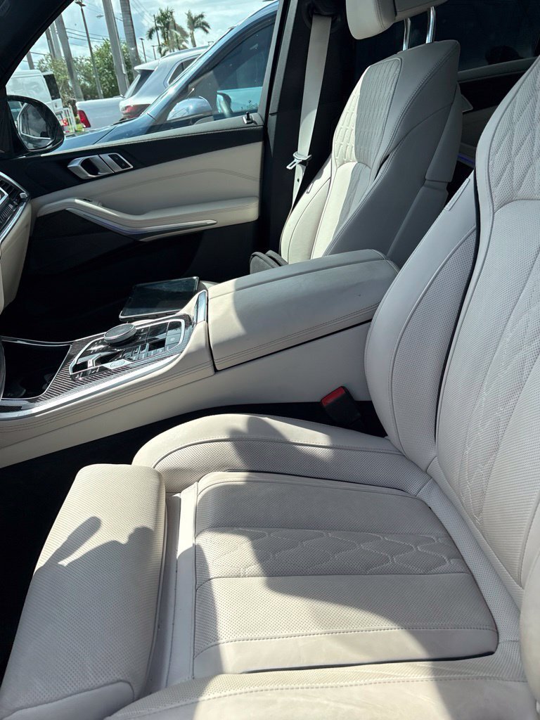 Certified 2024 BMW X5 M60i w/ Climate Comfort Package AWD/4WD image 4