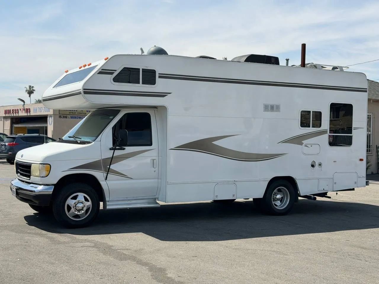 Used 1992 Ford E-350 and Econoline 350 RWD image 4