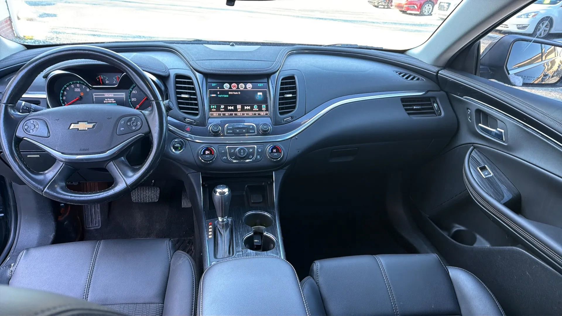 Used 2018 Chevrolet Impala LT image 31