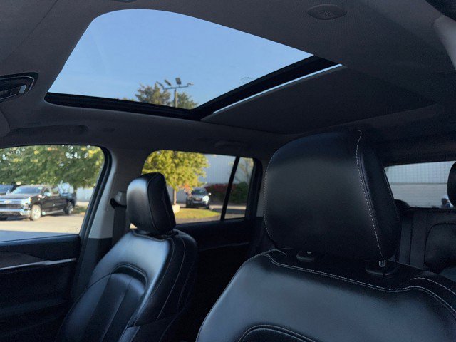 Used 2024 Jeep Grand Cherokee Limited image 27