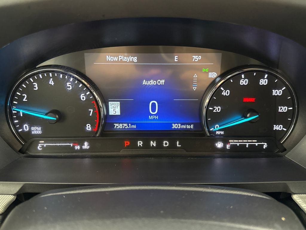 Used 2022 Ford Explorer XLT w/ Equipment Group 202A image 17