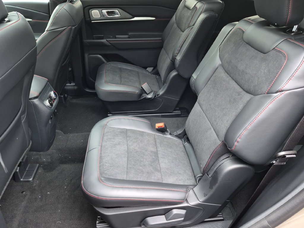 New 2026 Ford Explorer ST w/ Sun And Sound Package AWD/4WD image 18