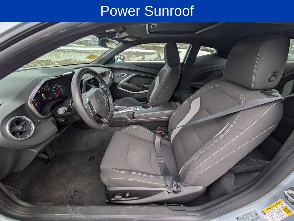 Used 2018 Chevrolet Camaro SS image 10