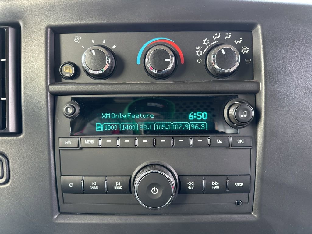Used 2025 Chevrolet Express 2500 Extended w/ Communications Package image 33