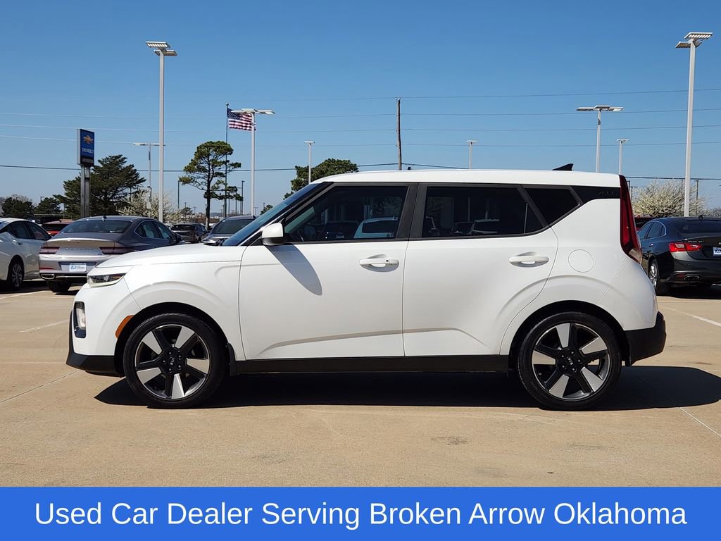 Used 2020 Kia Soul EX w/ Option Group 015 FWD image 4