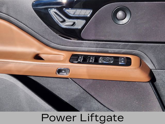 Certified 2021 Lincoln Aviator Reserve w/ Equipment Group 201A image 12