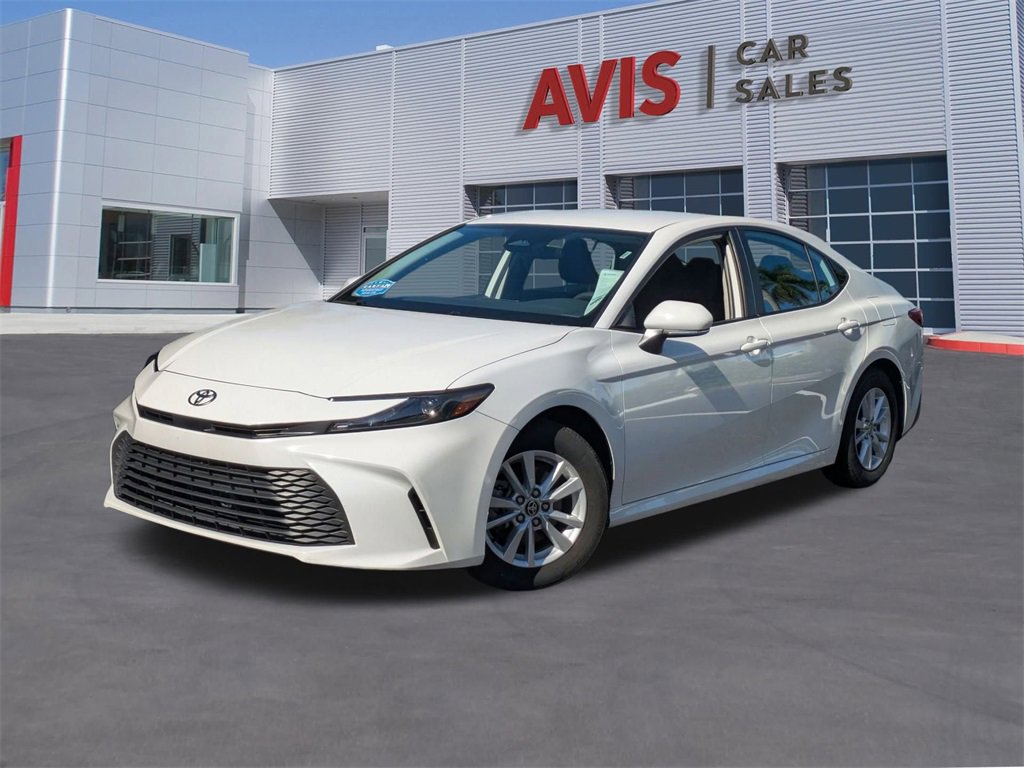 Used 2025 Toyota Camry LE