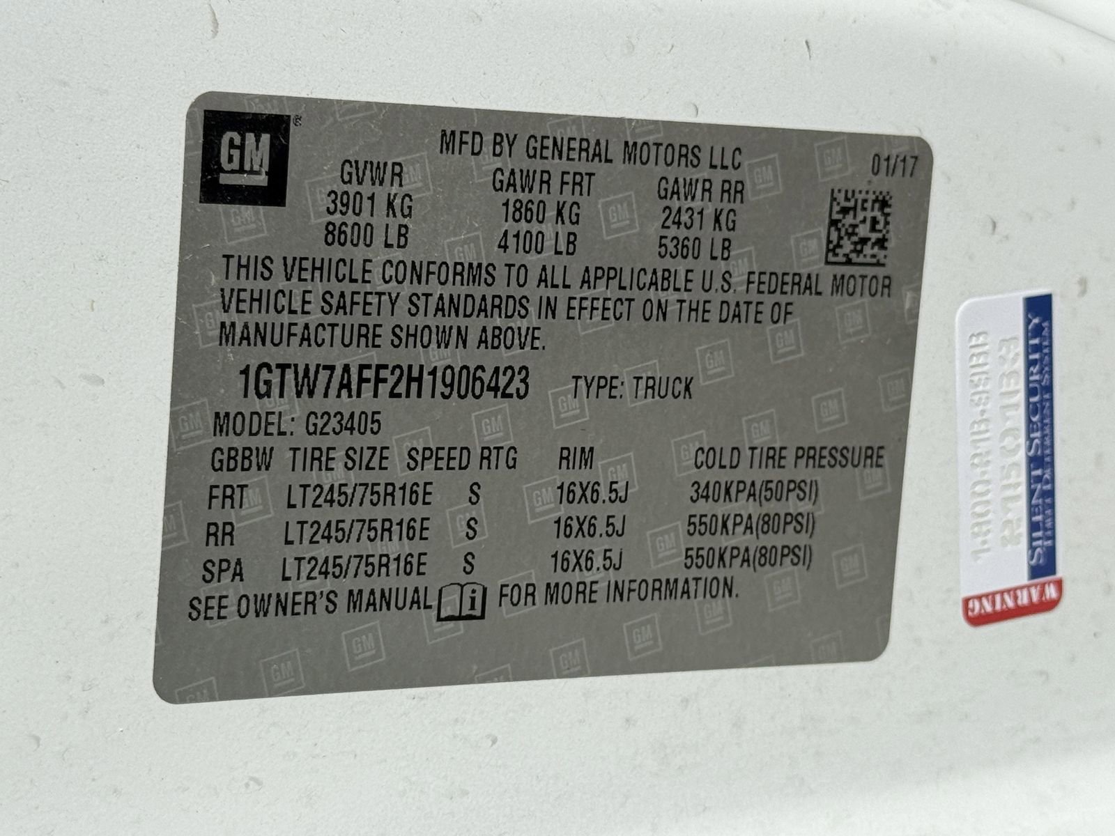 Used 2017 GMC Savana 2500 image 26