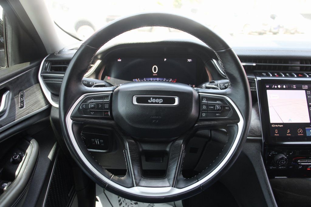 Used 2021 Jeep Grand Cherokee L Limited AWD/4WD image 23