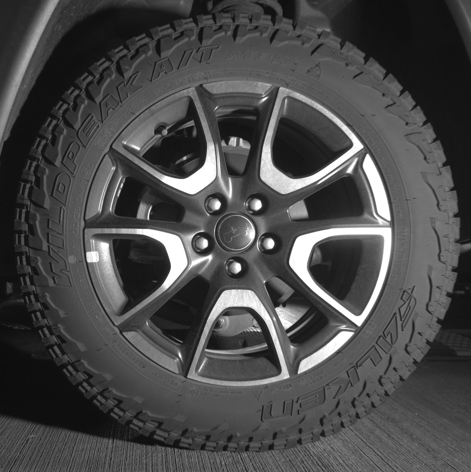 Used 2025 Jeep Compass Trailhawk image 14