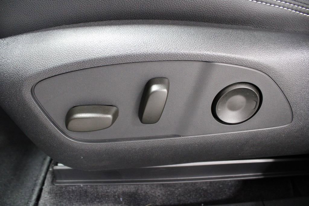 New 2024 Chevrolet Blazer EV LT image 35