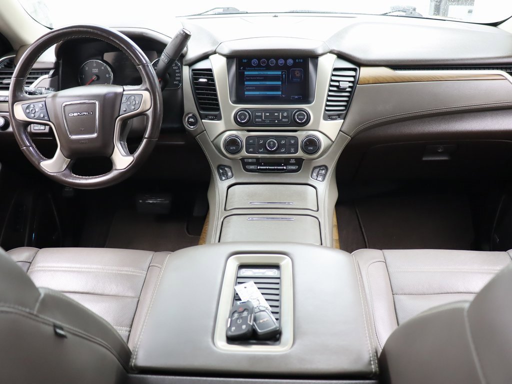 Used 2019 GMC Yukon Denali w/ Denali Ultimate Package image 37