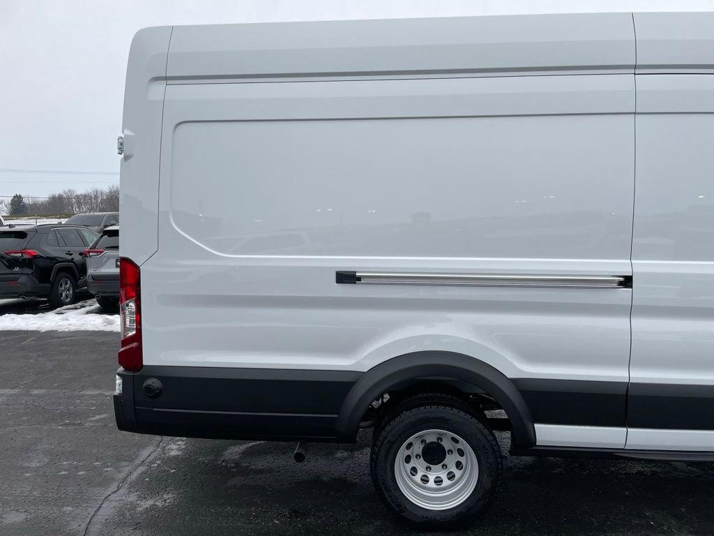 New 2026 Ford Transit 350 148 High Roof DRW AWD w/ Load Area Protection Package image 32