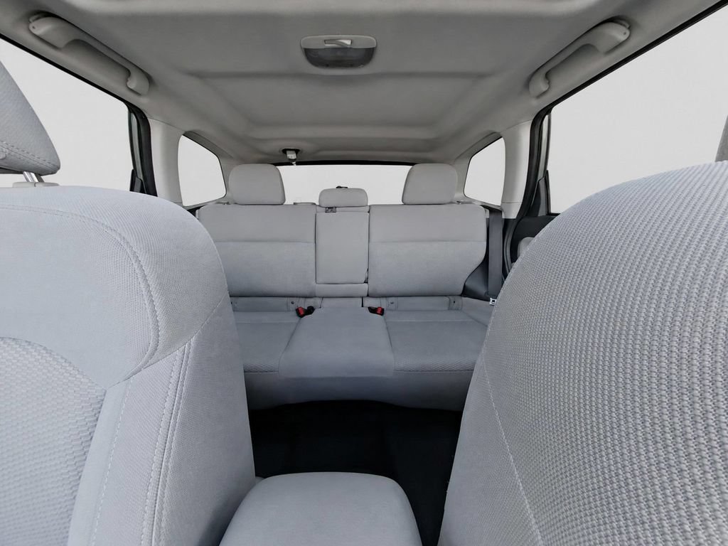 Used 2016 Subaru Forester 2.5i Premium w/ All-Weather Package AWD/4WD image 31