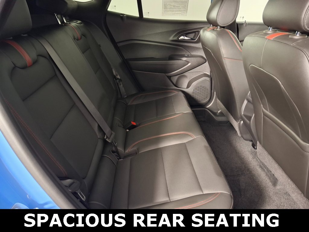 Used 2024 Chevrolet Trax RS w/ Sunroof Package image 30