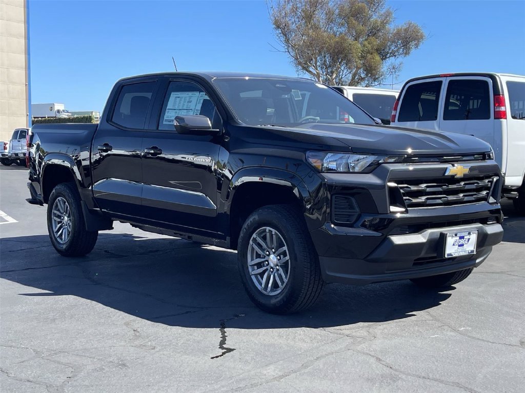 New 2026 Chevrolet Colorado LT RWD image 3